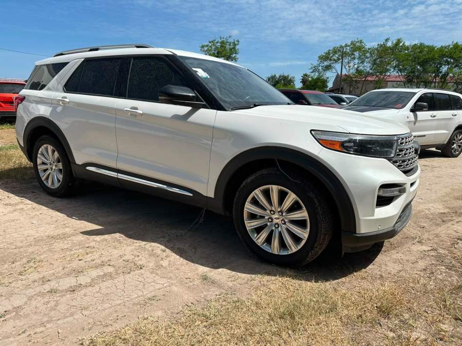 2020 Ford Explorer