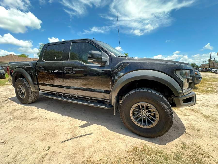 2020 Ford F-150 Raptor 