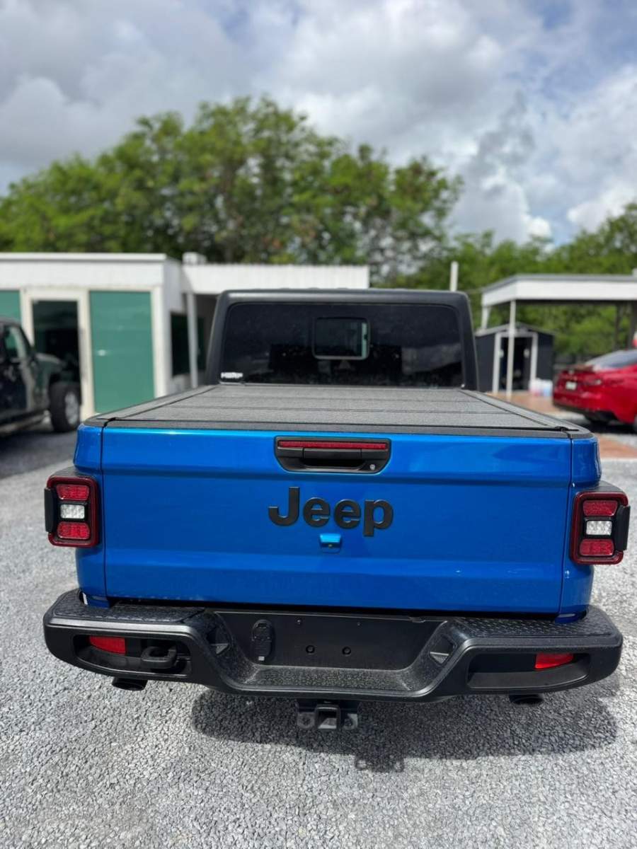 2021 Jeep Gladiator
