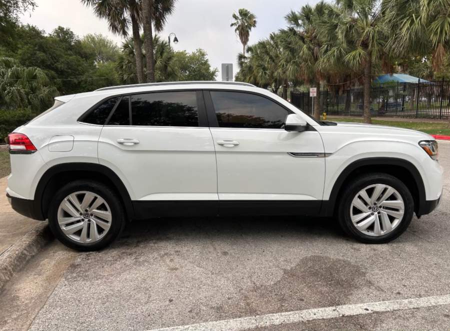 2021 Volkswagen Atlas Cross Sport