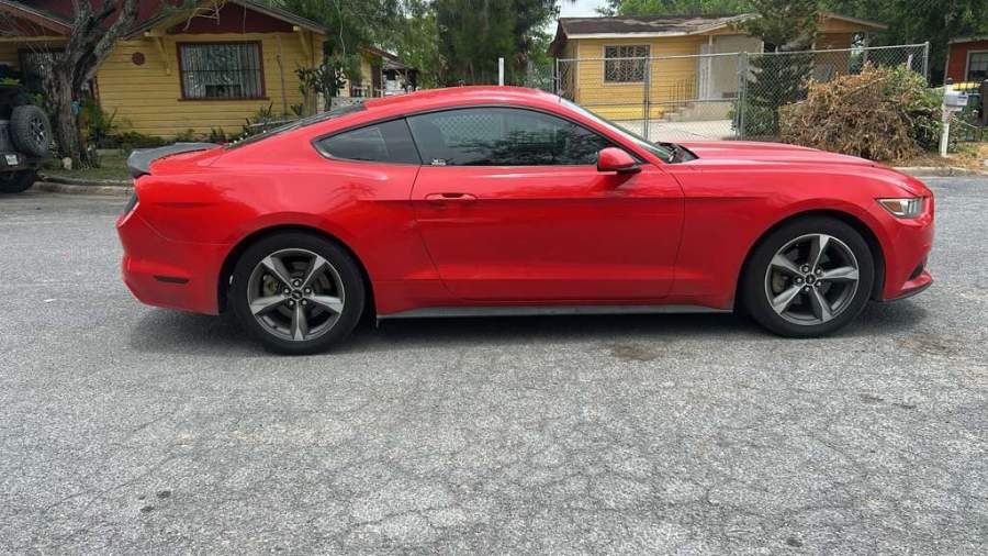 2016 Ford Mustang