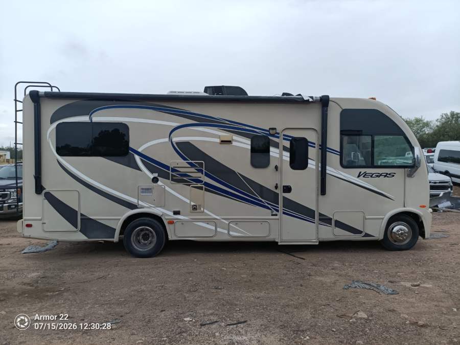 2015 Ford E-350 Super Duty