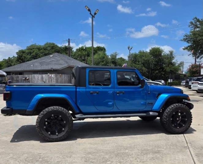 2021 Jeep Gladiator