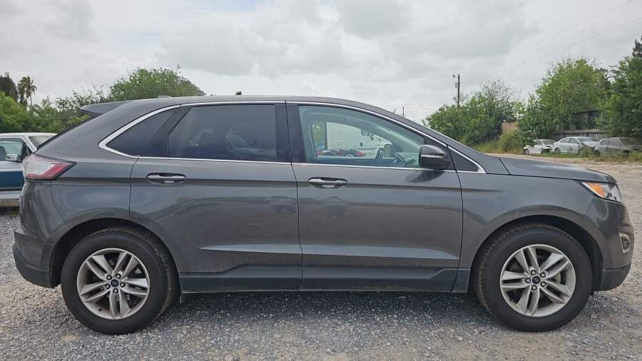 2016 Ford Edge