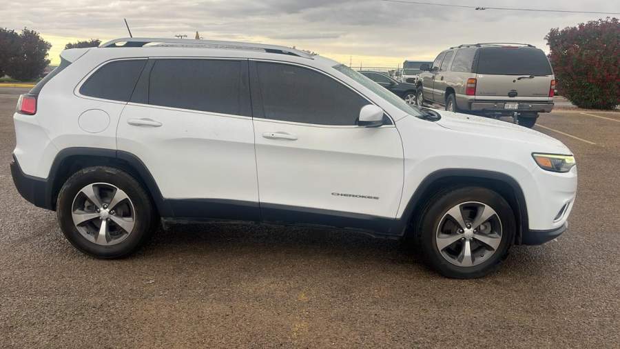 2019 Jeep Cherokee
