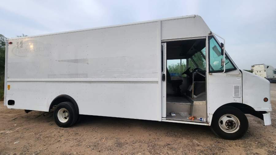 2006 Ford E-450