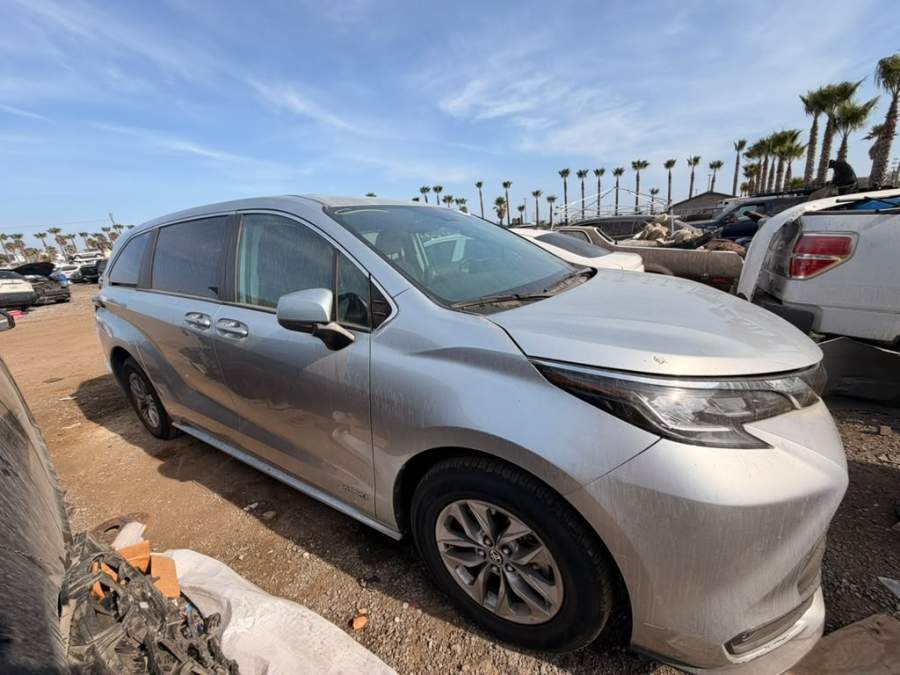 2021 Toyota Sienna