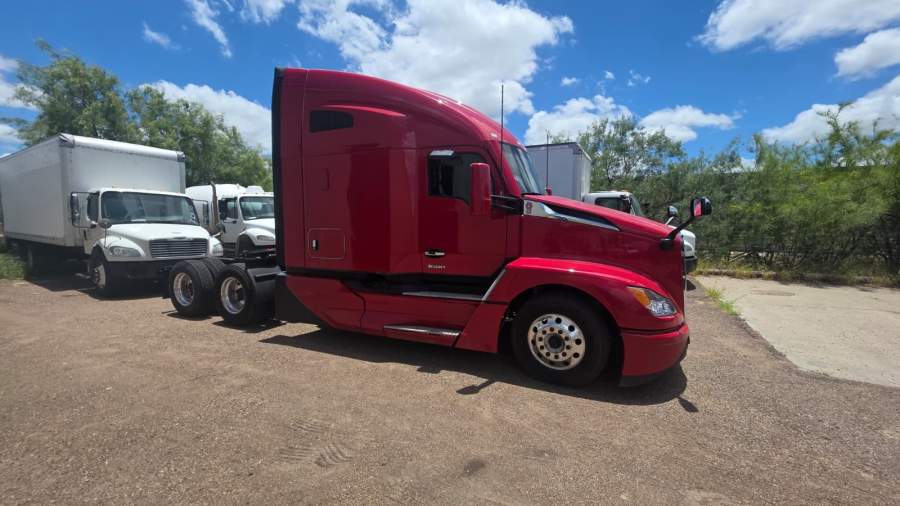 2022 Kenworth T680