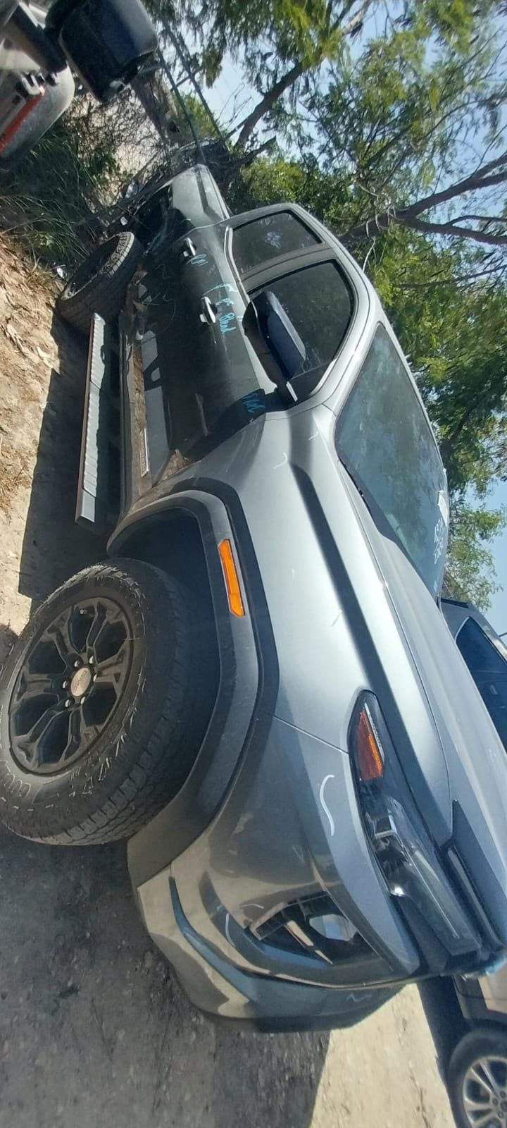 2023 GMC Canyon