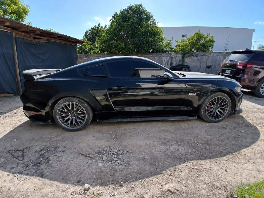 2017 Ford Mustang GT