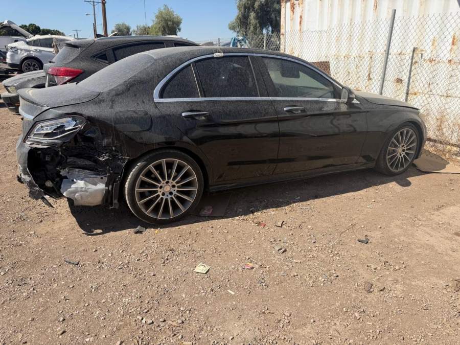 2016 Mercedes-Benz C-Class