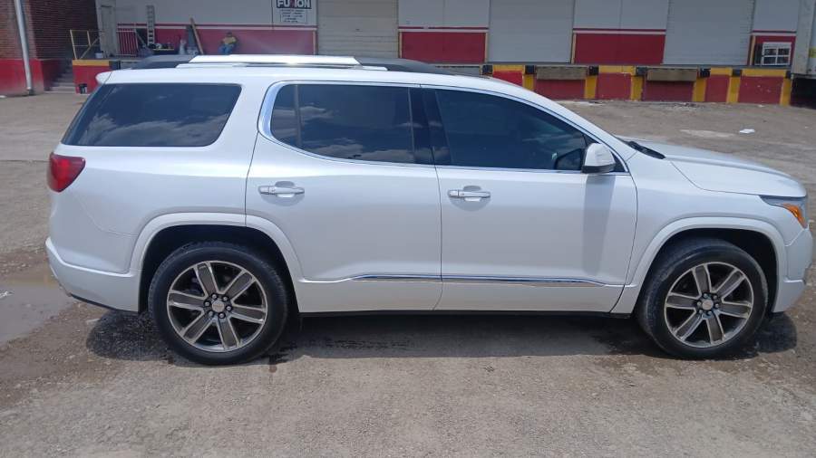 2019 GMC Acadia