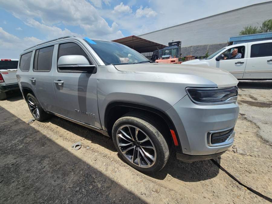 2022 Jeep Wagoneer