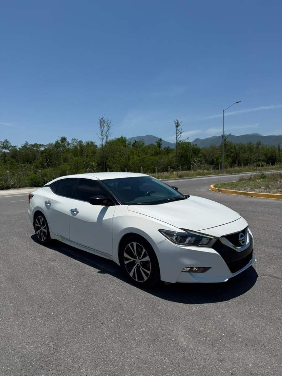 2016 Nissan Maxima