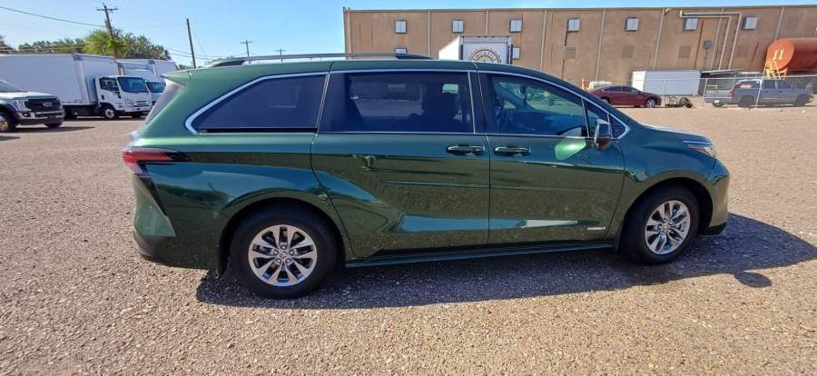 2021 Toyota Sienna