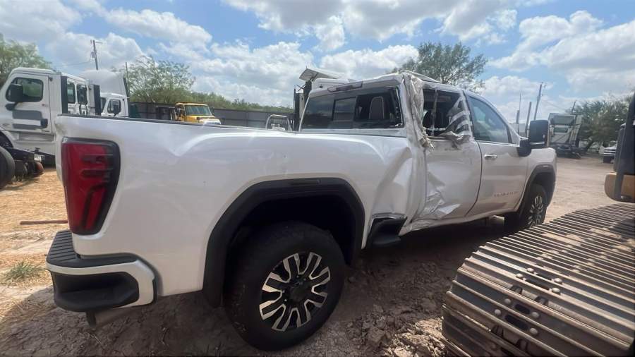 2024 GMC Sierra HD