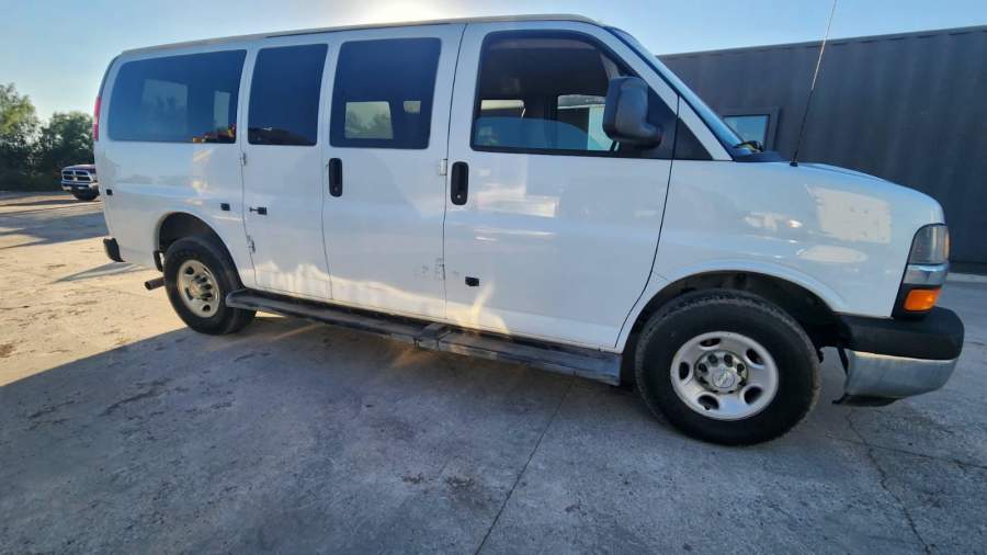 2015 Chevrolet Express 2500