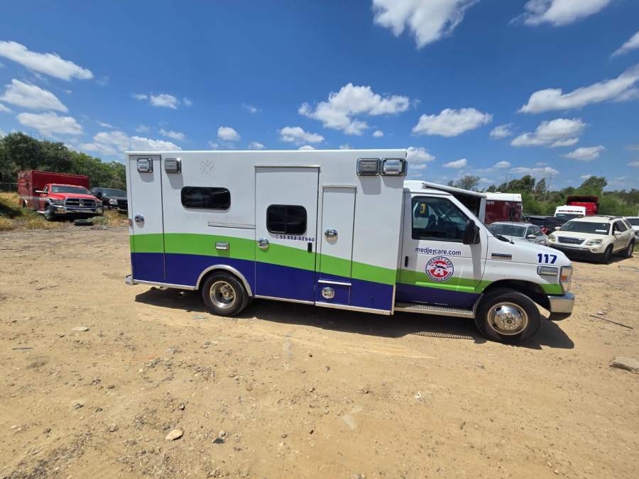 2019 Ford E-450