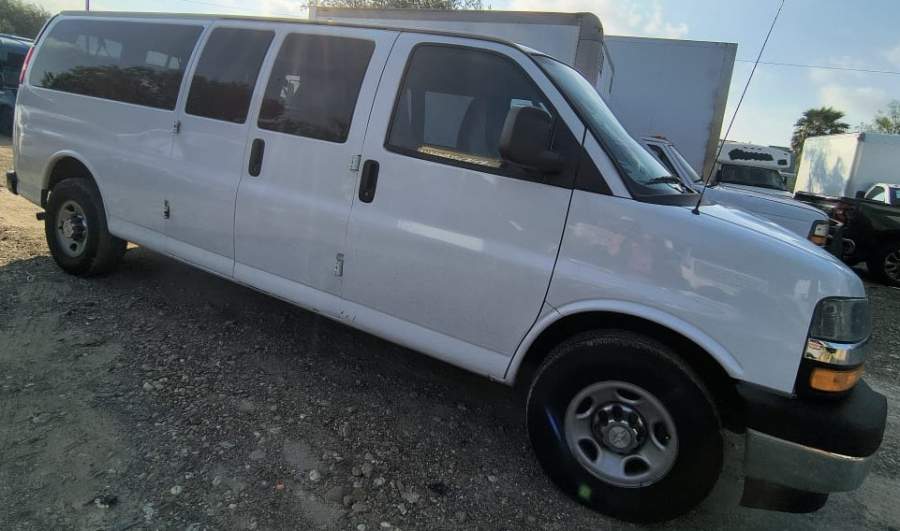 2019 Chevrolet Express 3500 LT