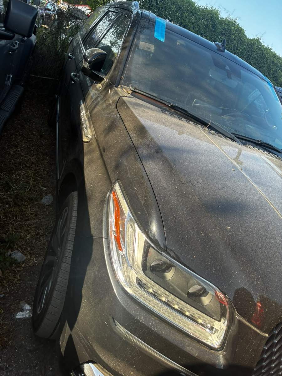 2020 Lincoln Navigator L