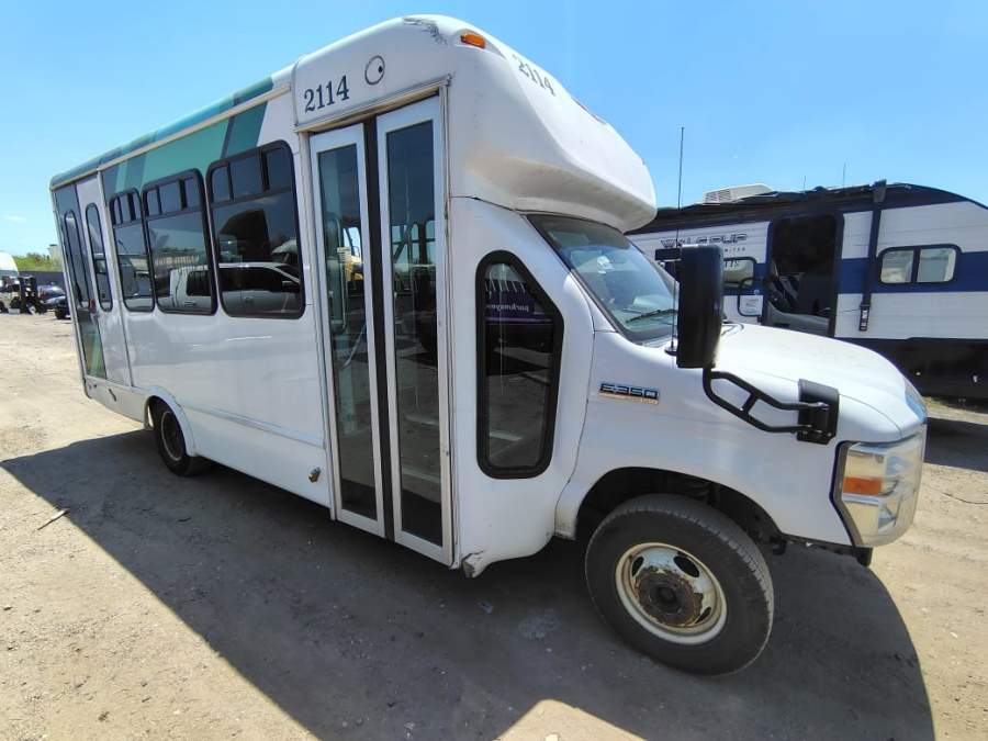 2022 Ford E-350