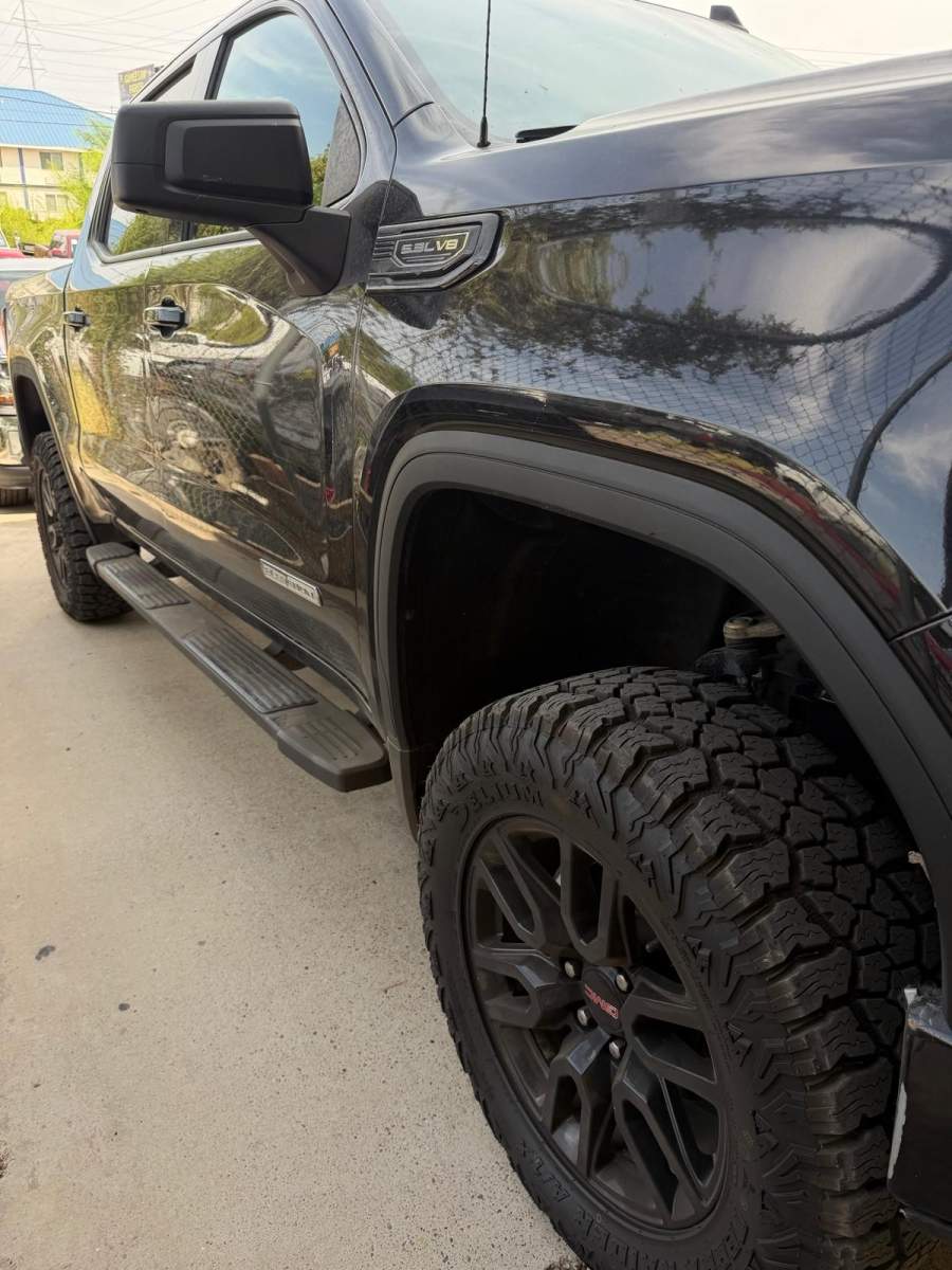 2021 GMC Sierra Elevation