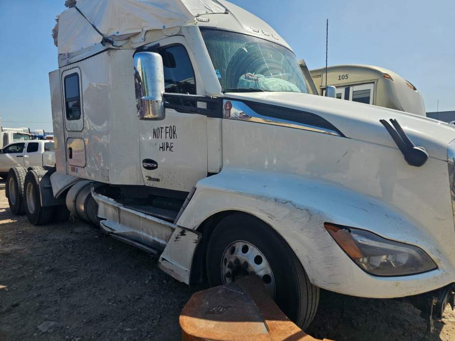 2023 Kenworth T680