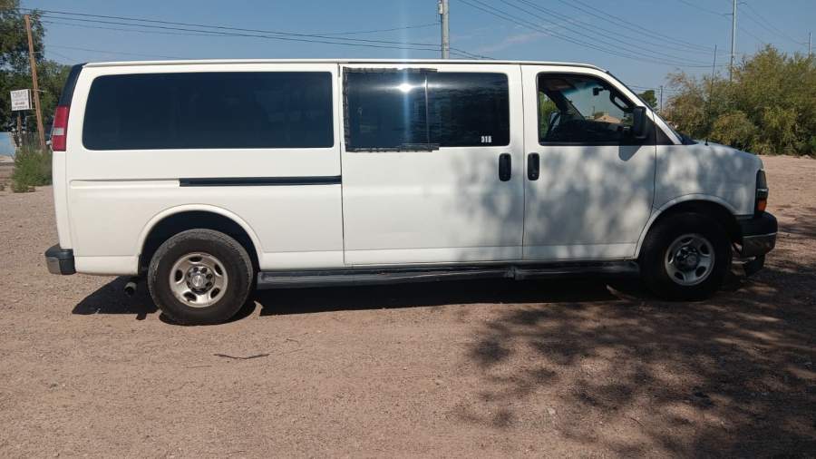 2019 Chevrolet Express 3500 LT