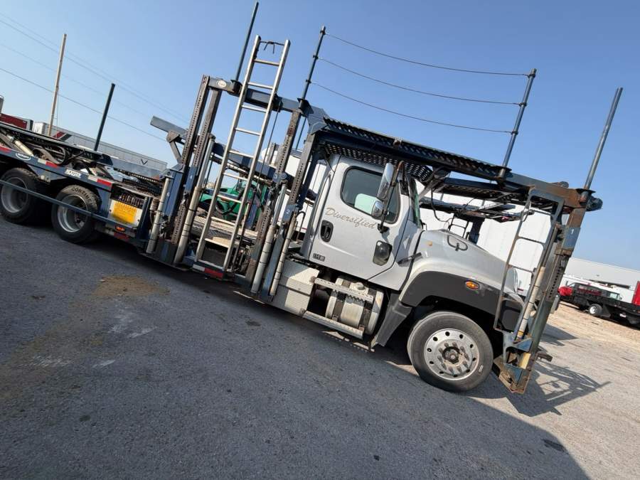 2016 Freightliner 114SD