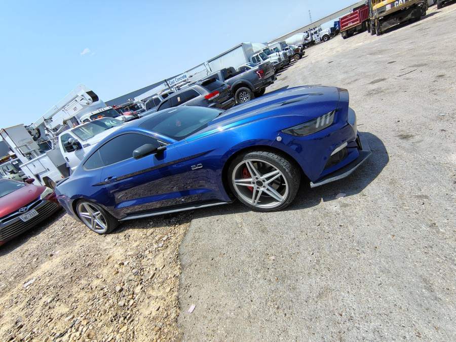 2015 Ford Mustang