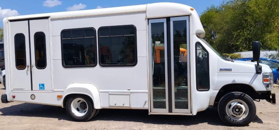 2021 Ford E-350 Super Duty