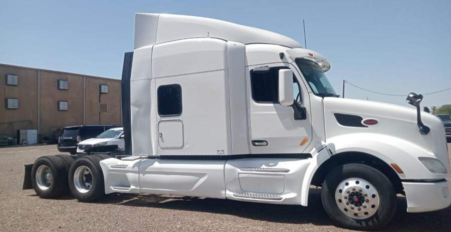 2020 Peterbilt 579