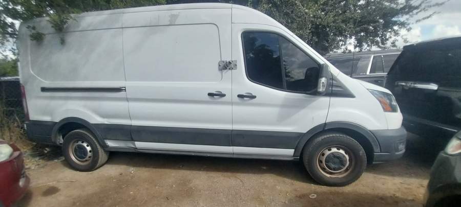 2021 Ford Transit 250