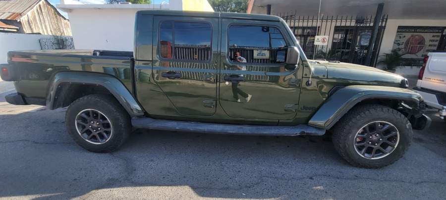 2021 Jeep Gladiator