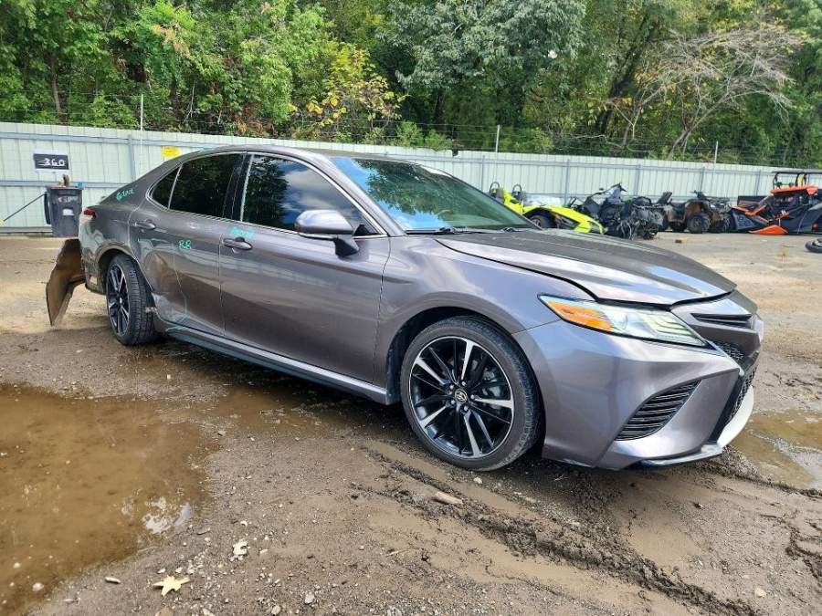 2020 Toyota Camry  XSE