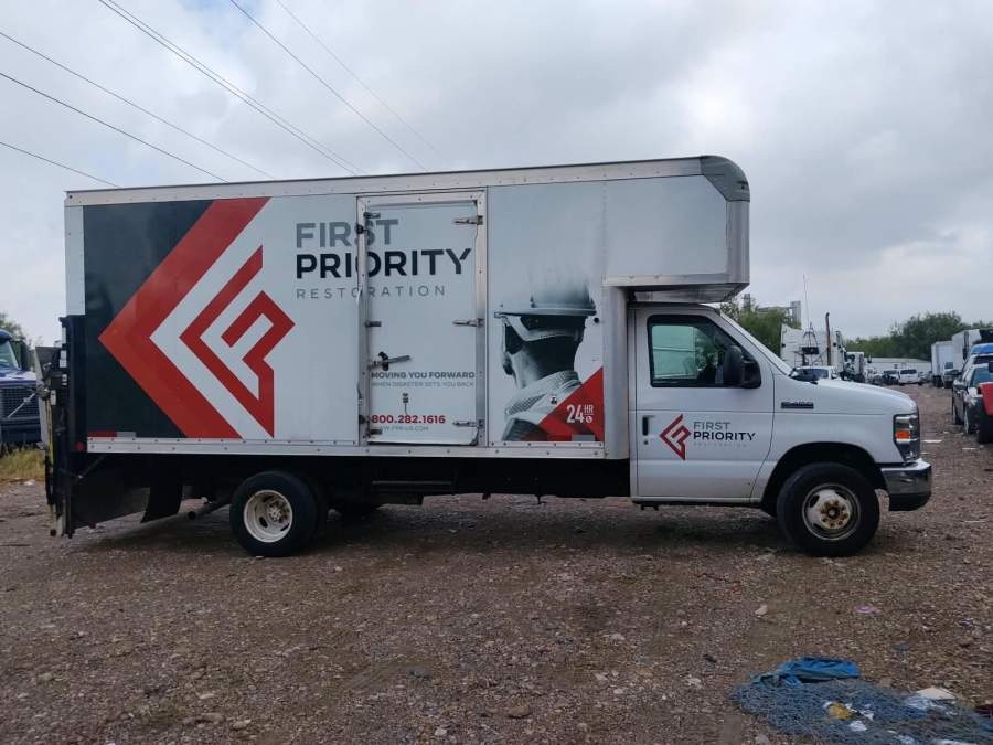 2019 Ford E-450 super duty