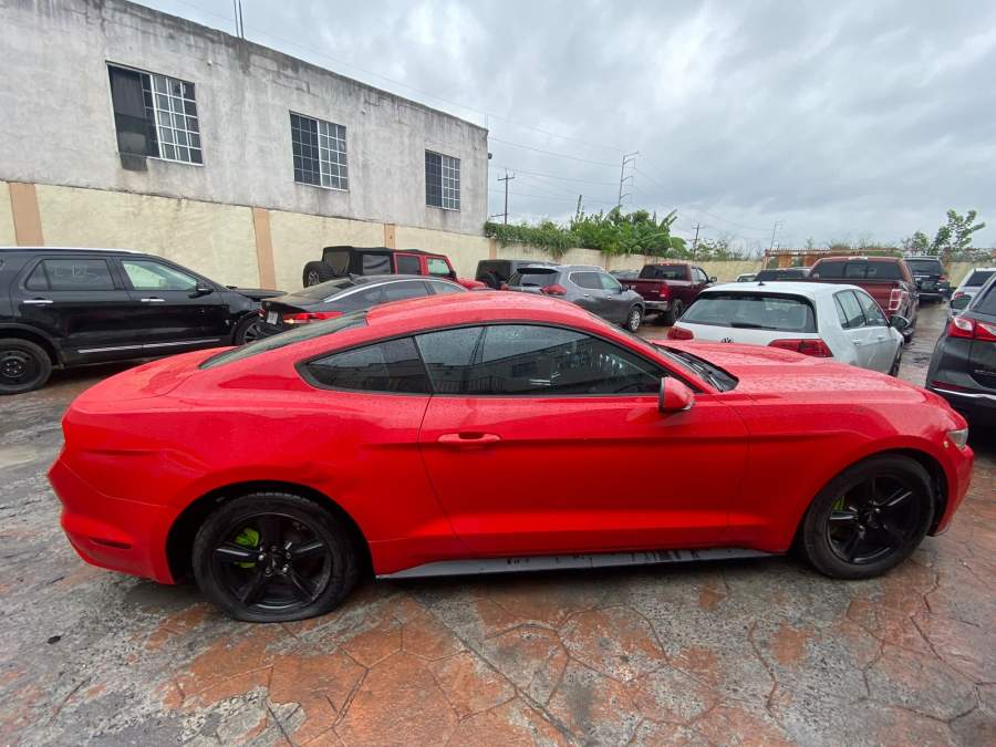 2016 Ford Mustang