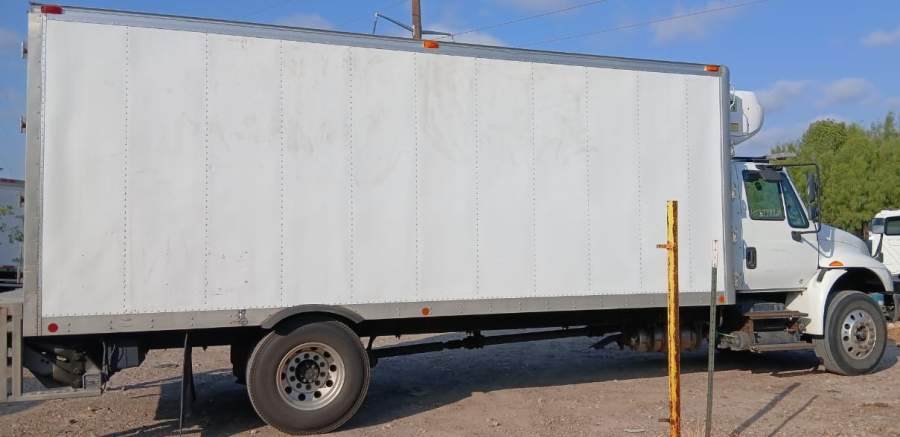 2019 International DURASTAR 4300