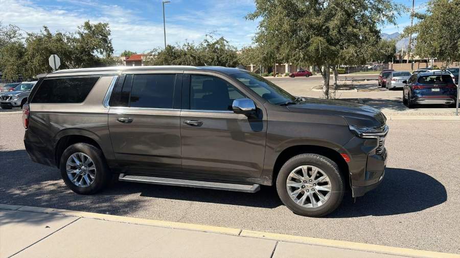 2021 Chevrolet Suburban PREMIER