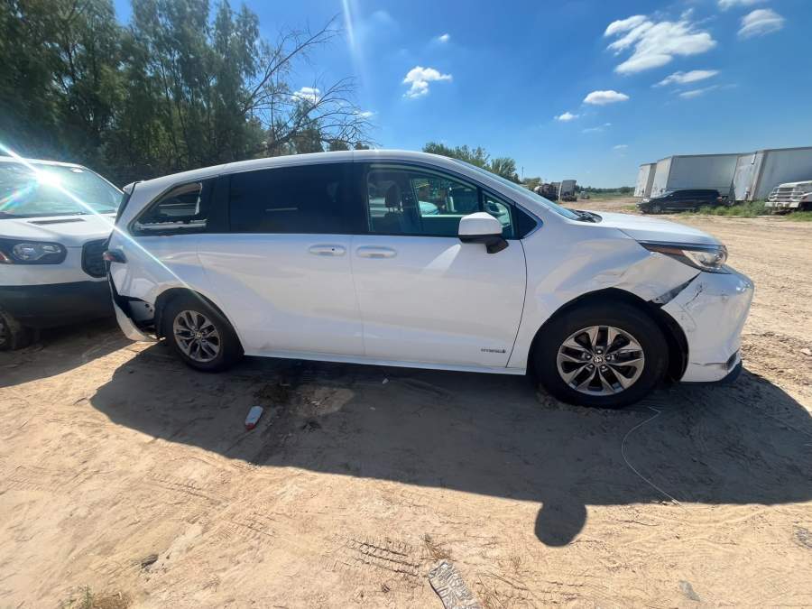 2021 Toyota Sienna
