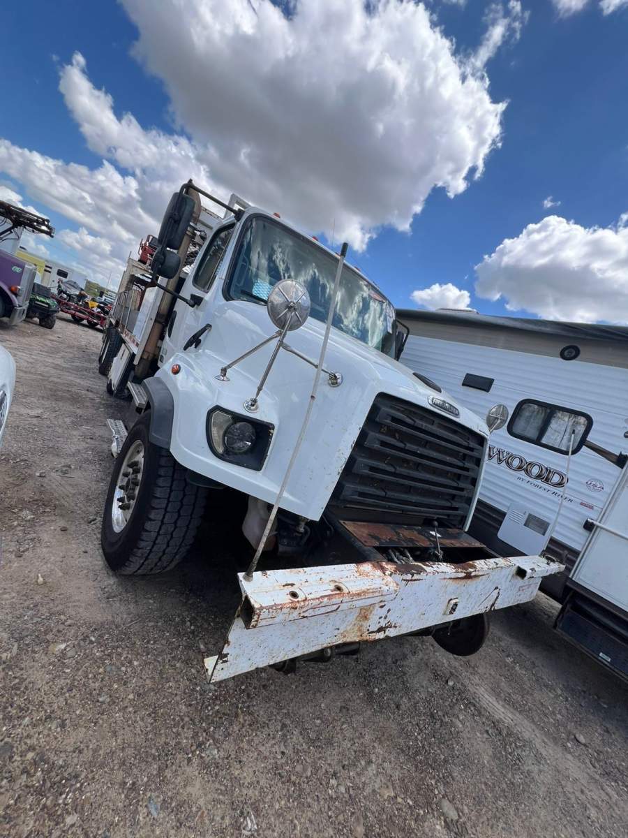 2016 Freightliner 114SD
