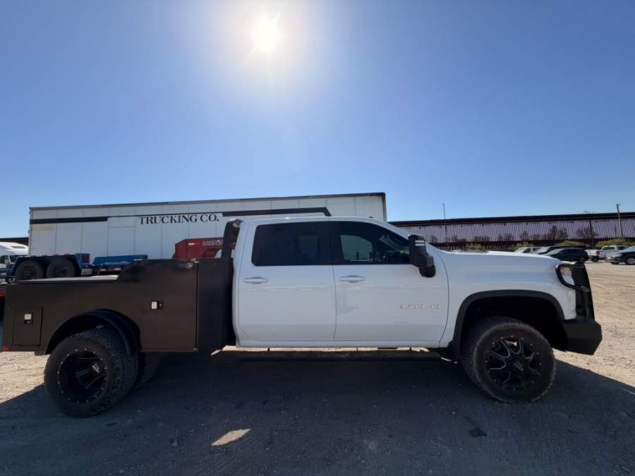 2021 Chevrolet Silverado  3500  HD LT