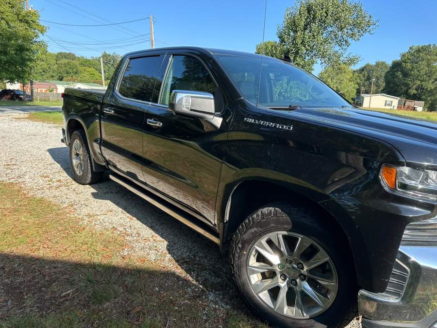 2020 Chevrolet Silverado  1500 LTZ