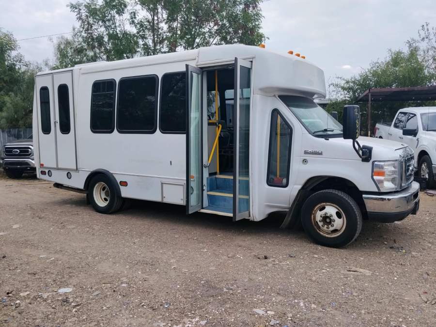 2019 Ford E-450 super duty