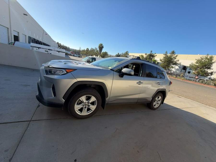 2019 Toyota Rav4 Hybrid LE