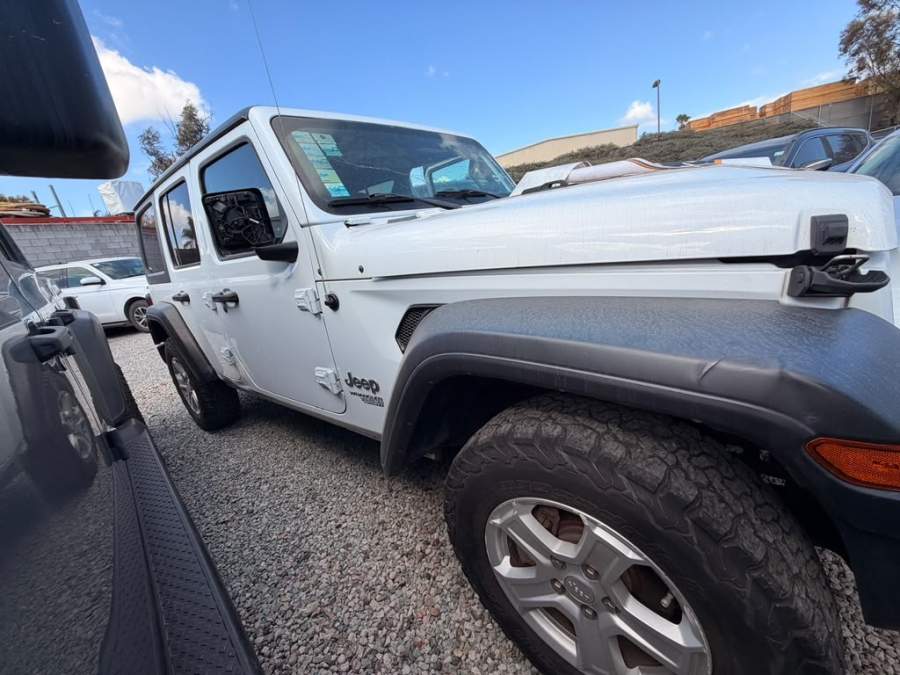 2019 Jeep Wrangler  Unlimited Sport / sport altitud