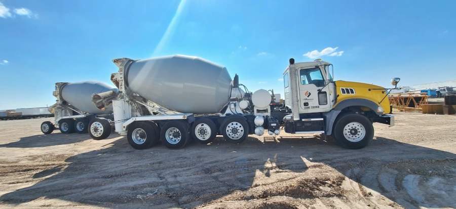 2019 MACK GRANITE