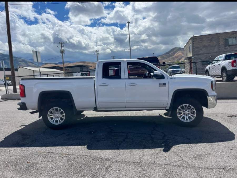 2016 GMC Sierra 1500  SLE