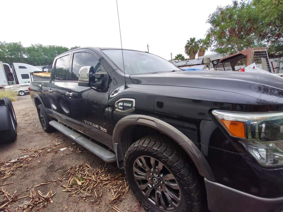 2016 Nissan Titan