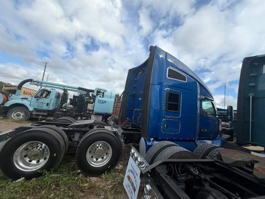 2016 Kenworth T680